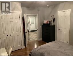 6 HOWARD Street - 7