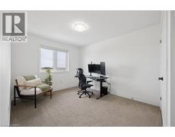 10 SPARROW Crescent - 30