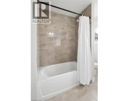 10 SPARROW Crescent - 34