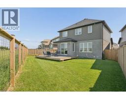 10 SPARROW Crescent - 37