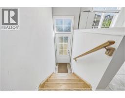 181 W PLAINS Road W UnitNo. 14 - 5