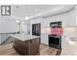 270 KROTZ Street W - 18