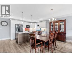 270 KROTZ Street W - 20