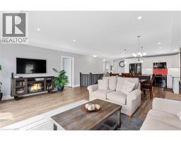 270 KROTZ Street W - 23