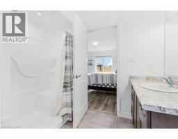 270 KROTZ Street W - 28