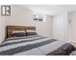270 KROTZ Street W - 37