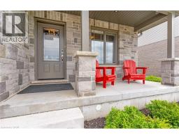 270 KROTZ Street W - 4
