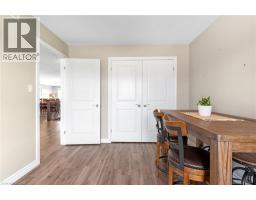 270 KROTZ Street W - 8