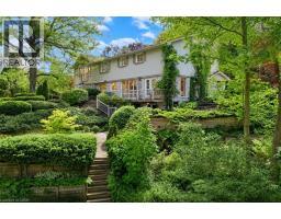 5052 LAKESHORE Road - 35