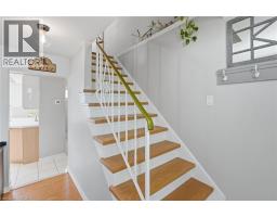 6 DARLINGTON Drive - 7