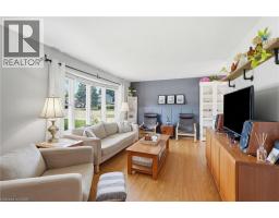 6 DARLINGTON Drive - 8