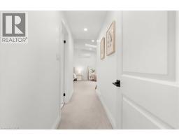 17 HIGHLAND Crescent - 15