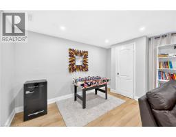 15 CHEVAL Drive - 41
