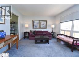 1345 COLONSAY Drive - 10