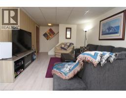 1345 COLONSAY Drive - 24