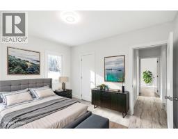 100 GREEN MOUNTAIN Road E - 12