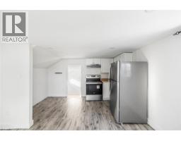 100 GREEN MOUNTAIN Road E - 35