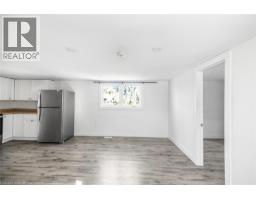 100 GREEN MOUNTAIN Road E - 43