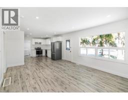 100 GREEN MOUNTAIN Road E - 5