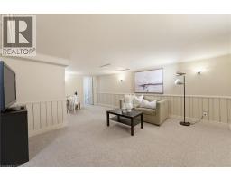 85 BARRIE Street - 19