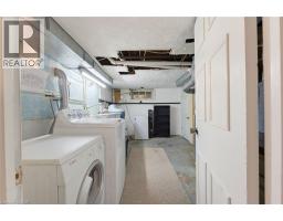 85 BARRIE Street - 23