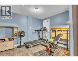 375 PIONEER Drive UnitNo. 7 - 28