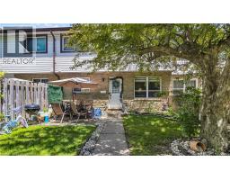 375 PIONEER Drive UnitNo. 7 - 3