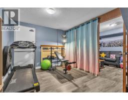 375 PIONEER Drive UnitNo. 7 - 32
