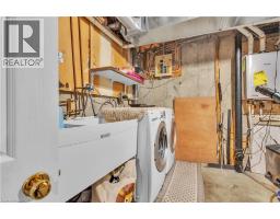 375 PIONEER Drive UnitNo. 7 - 33