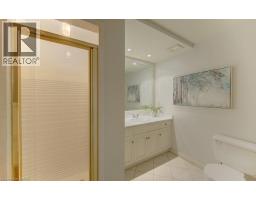 60 ALLEN Street W UnitNo. 7 - 33