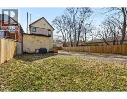 35 DUNDAS Street - 24