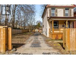 35 DUNDAS Street - 28