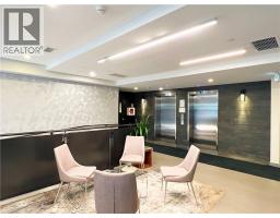 690 W KING Street W UnitNo. 116 - 24