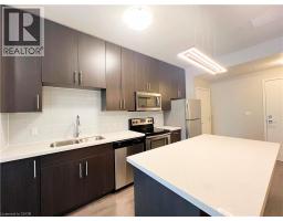 690 W KING Street W UnitNo. 116 - 7