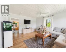 1390 MCKENZIE Road - 7