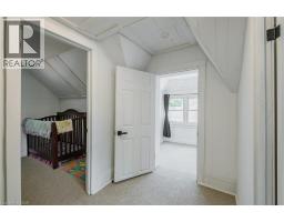 241 TALBOT Street S - 19
