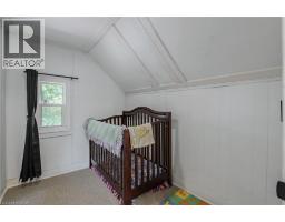 241 TALBOT Street S - 21