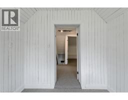 241 TALBOT Street S - 27