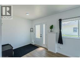 241 TALBOT Street S - 4