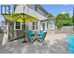 16 MANITOULIN Crescent - 33