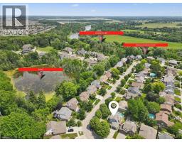 16 MANITOULIN Crescent - 35