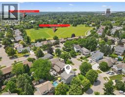16 MANITOULIN Crescent - 36