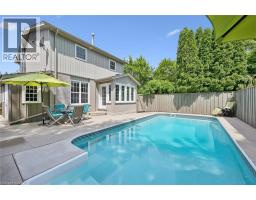 16 MANITOULIN Crescent - 4