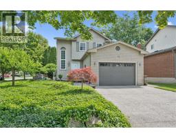16 MANITOULIN Crescent - 5