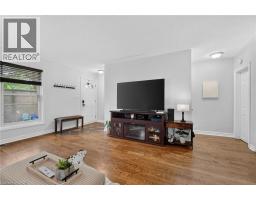 156 ST CATHARINES Street UnitNo. 6 - 12