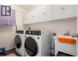 229 PARKVALE Drive - 17