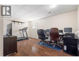 229 PARKVALE Drive - 33