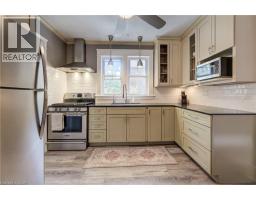 90 BROCK Street - 10