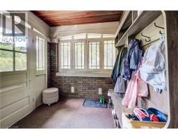 90 BROCK Street - 16