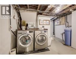 90 BROCK Street - 17